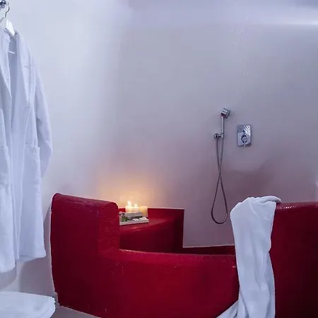 Aliko Luxury 4* Imerovigli (Santorini)